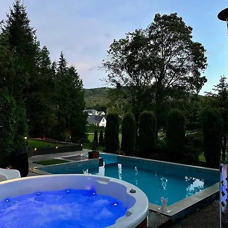 Baza Beskid, - Bania, Basen, Ogrod, Gory, Prywatnosc Holiday home