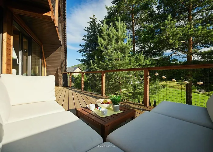 Baza Beskid, - Goraca Bania, Basen, Ogrod, Gory * Bílsko-Bělá