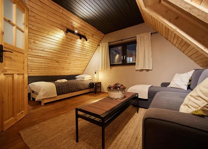 Baza Beskid, - Goraca Bania, Basen, Ogrod, Gory * Bílsko-Bělá